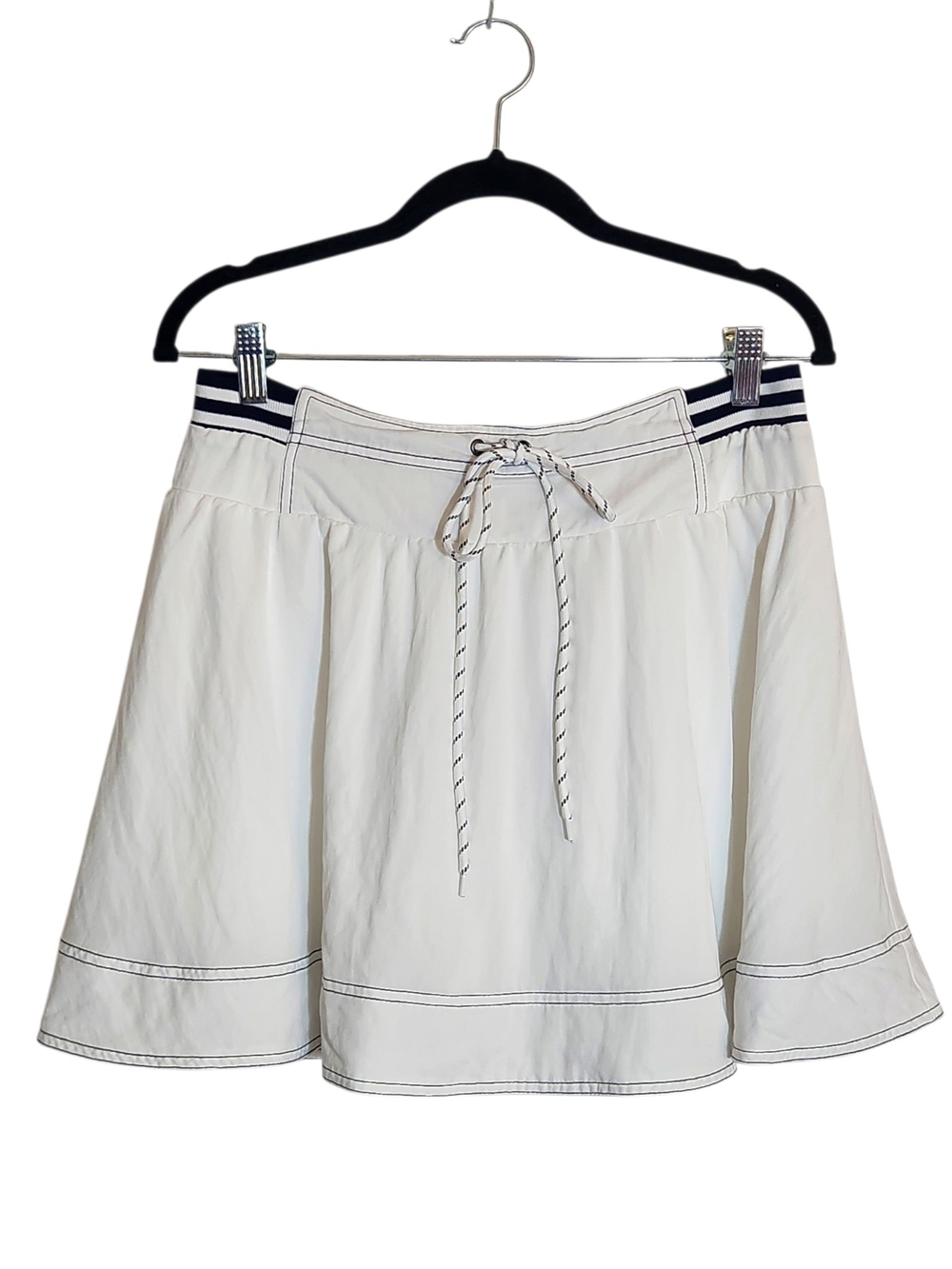 &Merci White and Navy Preppy Skort Size Large